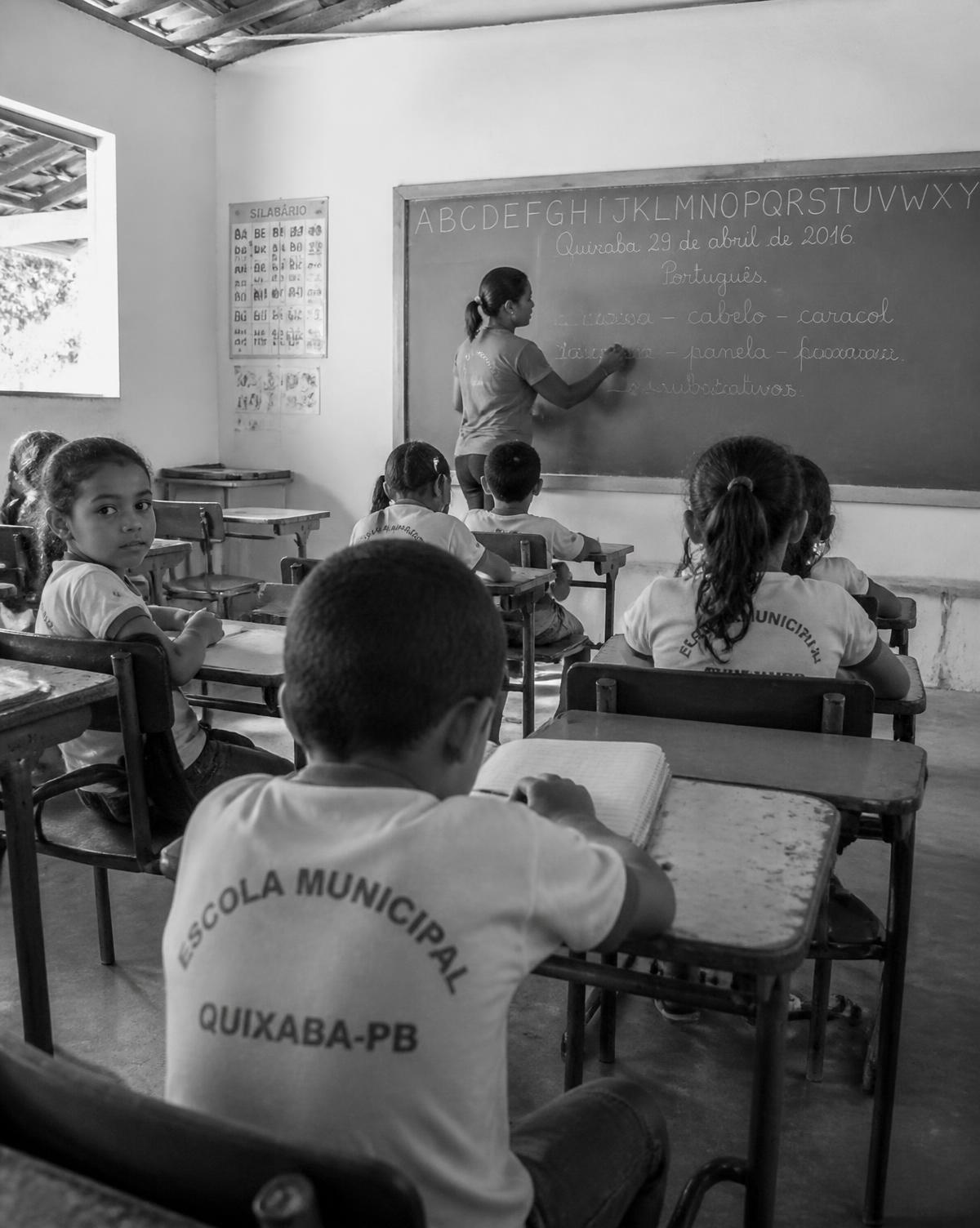 Sala de aula em escola pública do interior do Ceará